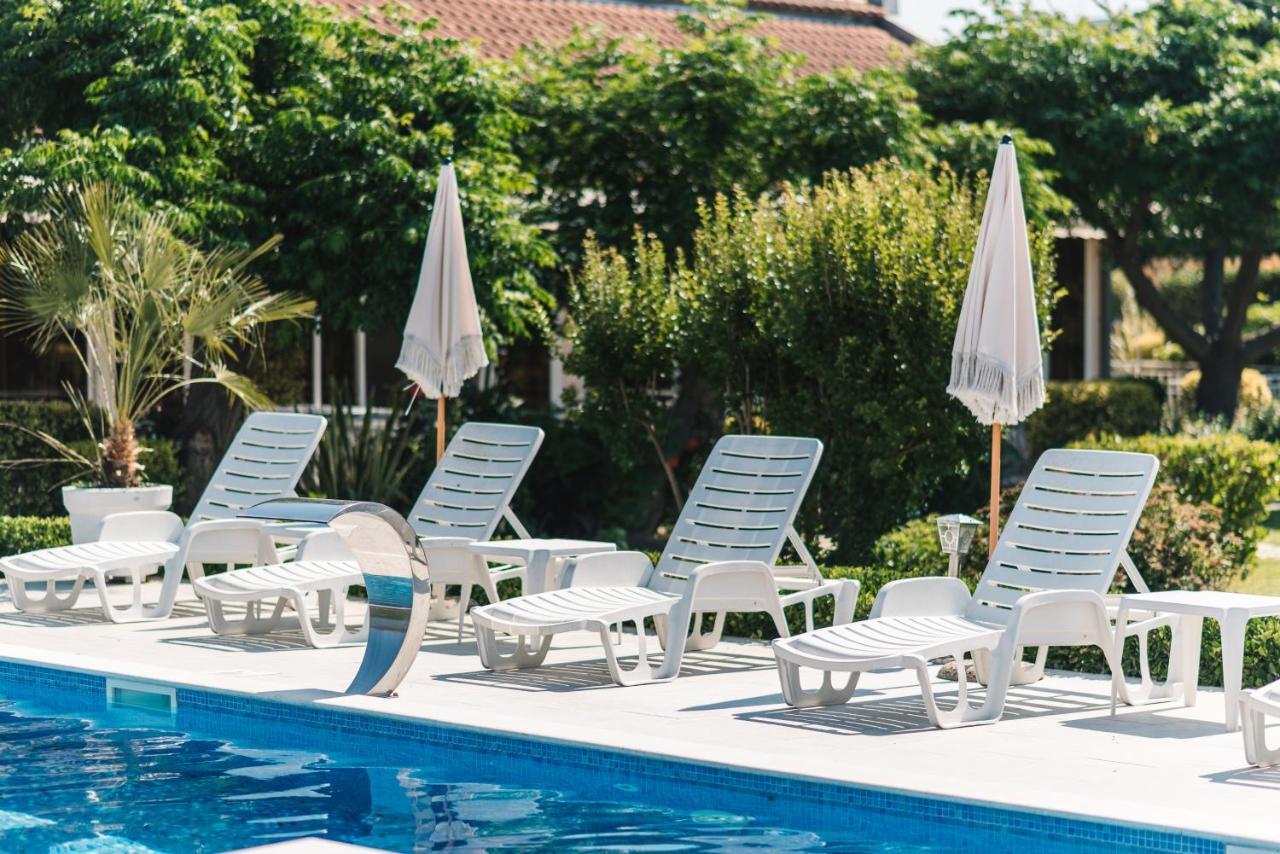 Christopher'S Apartments Ulcinj Luaran gambar