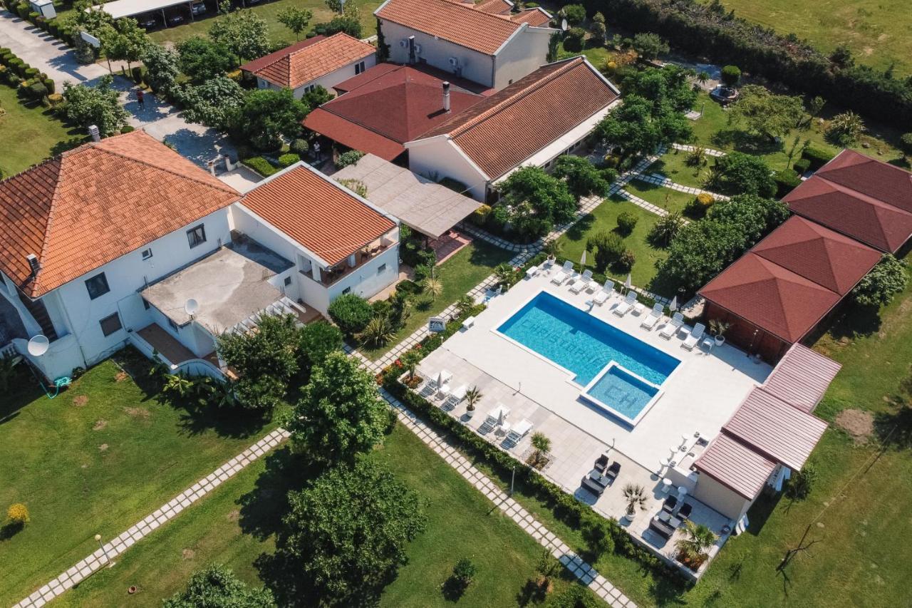 Christopher'S Apartments Ulcinj Luaran gambar