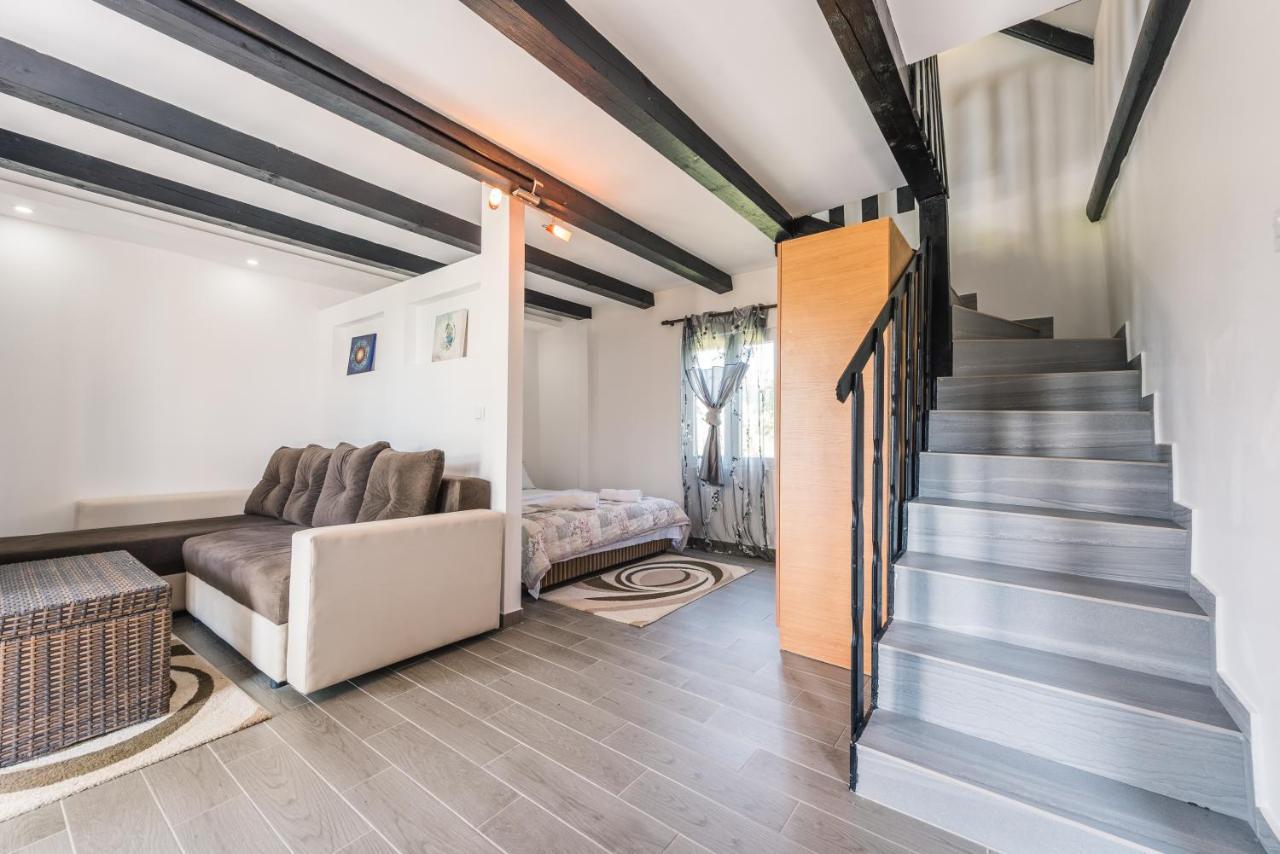 Christopher'S Apartments Ulcinj Luaran gambar