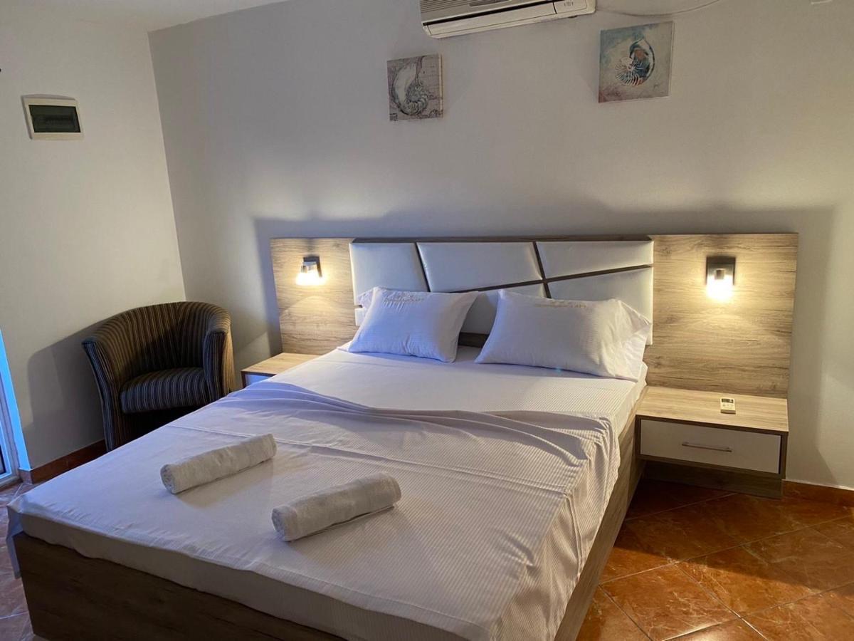 Christopher'S Apartments Ulcinj Luaran gambar
