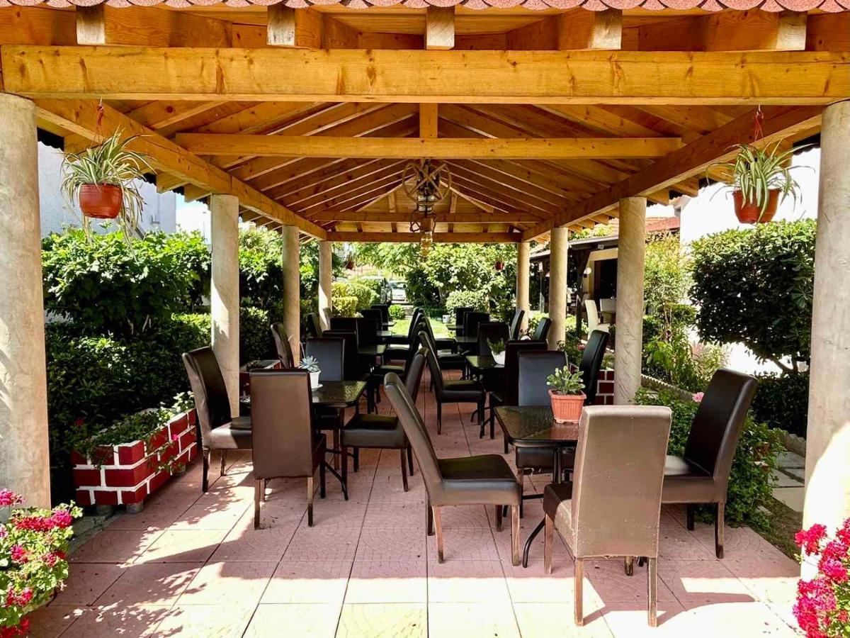 Christopher'S Apartments Ulcinj Luaran gambar
