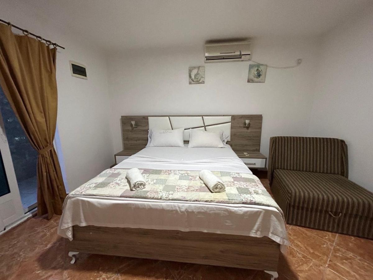 Christopher'S Apartments Ulcinj Luaran gambar